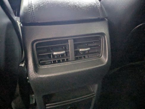 Used 2023 Ford Edge SEL AWD/4WD image 21