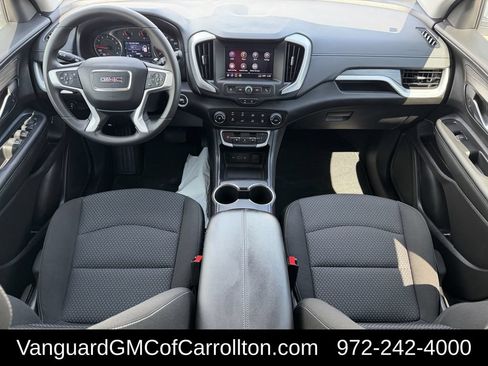 Used 2024 GMC Terrain SLE AWD/4WD image 11