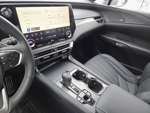 Used 2024 Lexus RX 350 F Sport w/ Convenience Package image 34