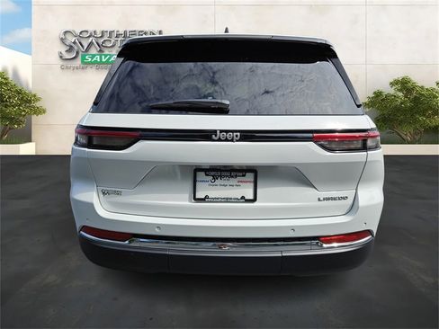 New 2024 Jeep Grand Cherokee Laredo X w/ Luxury Tech Group I image 4