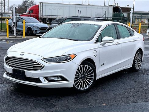 Used 2017 Ford Fusion Energi Titanium image 7