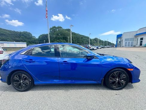 Used 2019 Honda Civic EX image 6