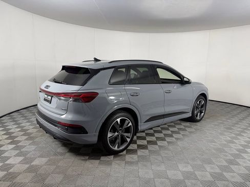 Used 2024 Audi Q4 e-tron Prestige w/ Black Optic Package AWD/4WD image 7