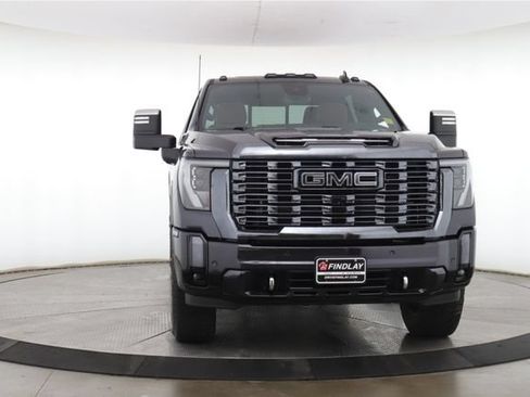 Used 2024 GMC Sierra 2500 Denali Ultimate w/ LPO, GMC Protection Package AWD/4WD image 12