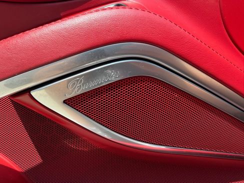 Used 2015 Porsche 911 Turbo S w/ High-end Infotainment Package AWD/4WD image 23