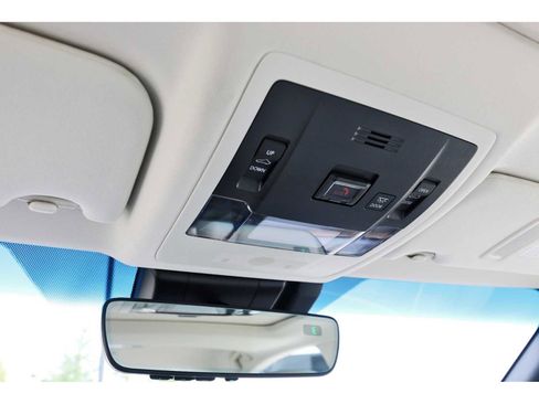 Used 2025 Lexus ES 350 w/ Premium Package FWD image 20