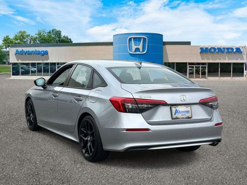 Certified 2023 Honda Civic Sport image 5