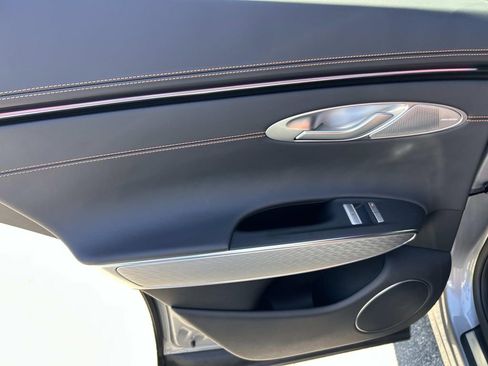 New 2026 Genesis GV70 2.5T Sport Prestige AWD/4WD image 19