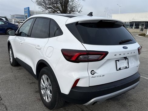 Used 2025 Ford Escape Active image 6