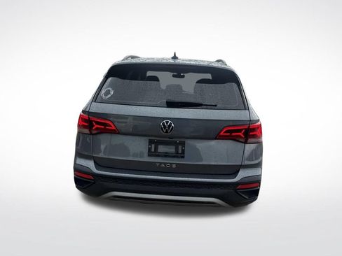 Used 2023 Volkswagen Taos S FWD image 6