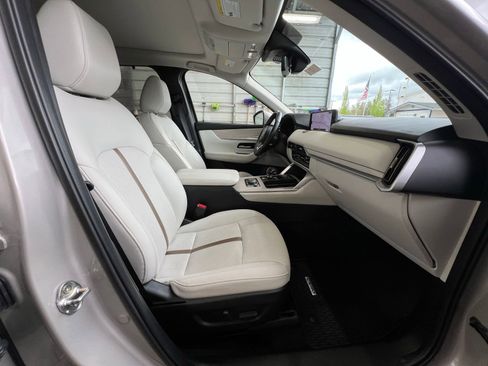 Used 2024 MAZDA CX-90 Plug-In Hybrid w/ Premium Plus AWD/4WD image 5