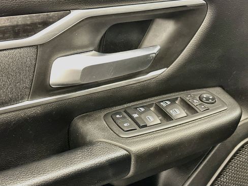 Used 2019 RAM 1500 Big Horn AWD/4WD image 15