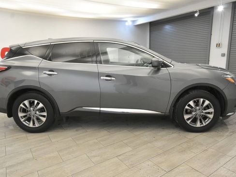 Used 2018 Nissan Murano S image 6