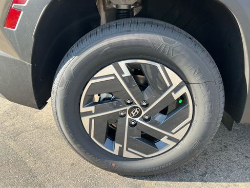 New 2026 Hyundai Tucson Blue SE AWD/4WD image 15