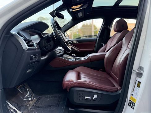 Used 2022 BMW X6 xDrive40i w/ M Sport Package image 24