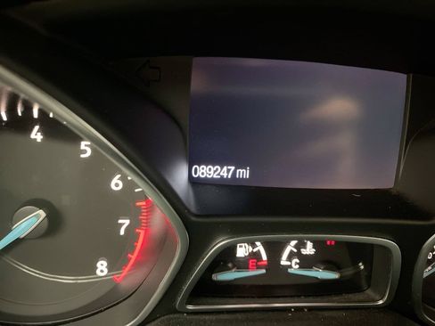 Used 2019 Ford Escape SE AWD/4WD image 17