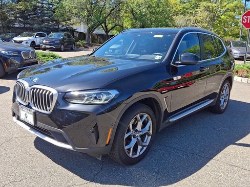 Used 2023 BMW X3 xDrive30i w/ Premium Package w/ZPA AWD/4WD image 3
