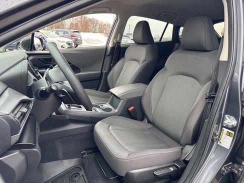 Used 2024 Subaru Crosstrek 2.0i Premium image 11