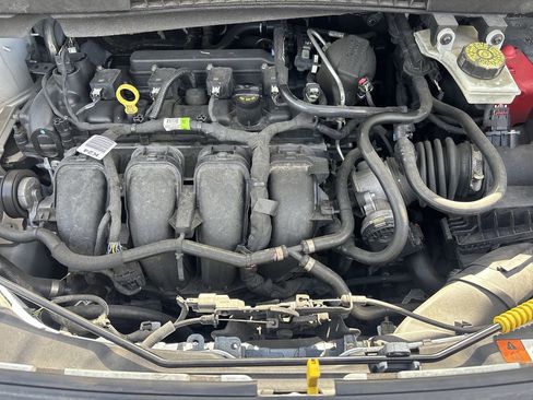 Used 2022 Ford Transit Connect XL image 25