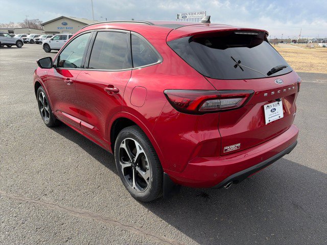 Used 2024 Ford Escape ST-Line Elite w/ Premium Technology Package AWD/4WD image 3