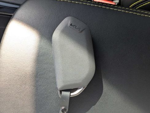 Used 2025 Kia K5 GT FWD image 32