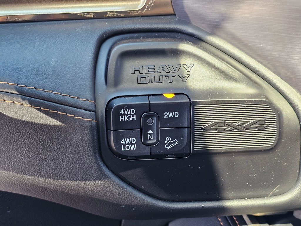 Used 2024 RAM 2500 Limited AWD/4WD image 30