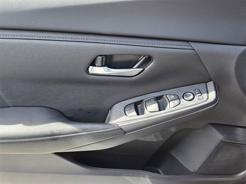 New 2025 Nissan Sentra SV w/ All-Weather Package image 30