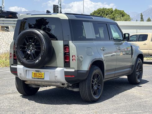 Used 2025 Land Rover Defender 110 S AWD/4WD image 3