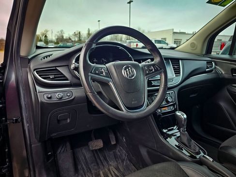 Used 2018 Buick Encore Preferred image 13