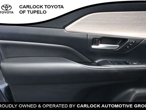 Used 2024 Toyota Grand Highlander AWD Hybrid image 31