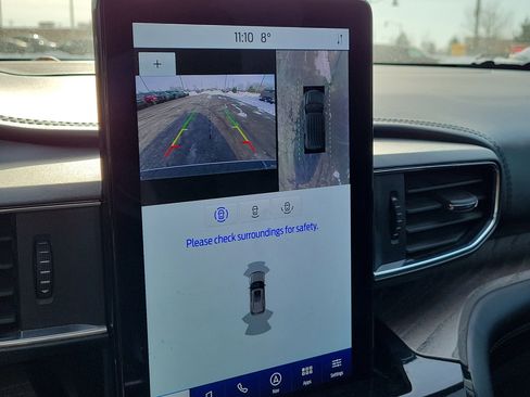 Certified 2021 Ford Explorer Platinum w/ Equipment Group 601A image 30