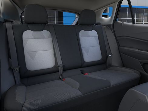 New 2026 Chevrolet Trax LS FWD image 17