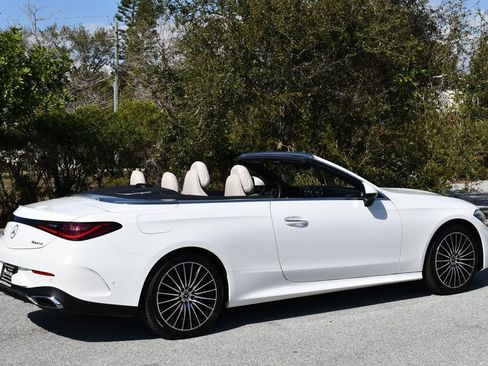 Used 2025 Mercedes-Benz CLE 300 4MATIC Cabriolet image 6