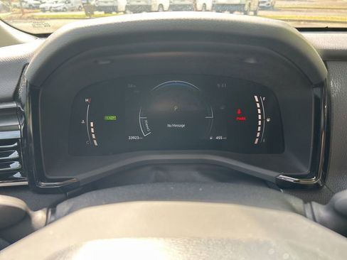Used 2025 Toyota Camry LE FWD image 15