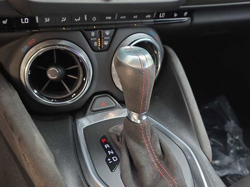 Used 2018 Chevrolet Camaro ZL1 image 18