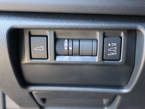 Used 2025 Subaru Forester Limited w/ Popular Package #1 AWD/4WD image 22