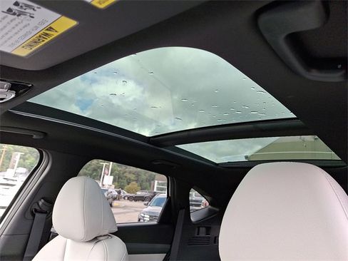 New 2026 Hyundai Tucson Limited image 8