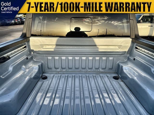 Certified 2025 Ford Maverick Tremor AWD/4WD image 33