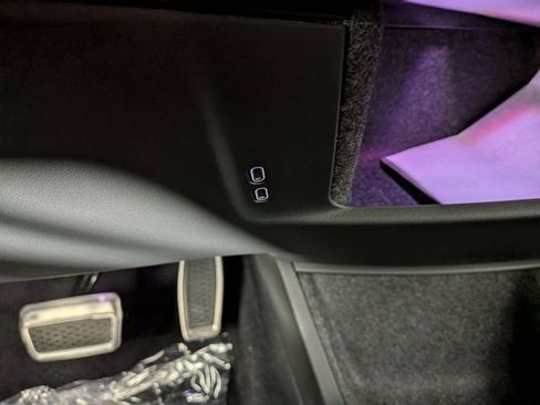 New 2026 Cadillac Optiq Sport 1 image 9