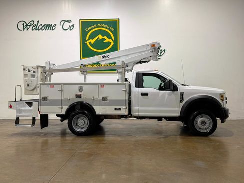 Used 2019 Ford F450 XL w/ Snow Plow Prep Package RWD image 9