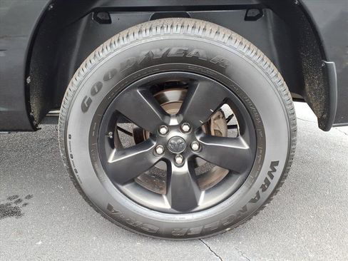 Used 2018 RAM 1500 Big Horn image 26