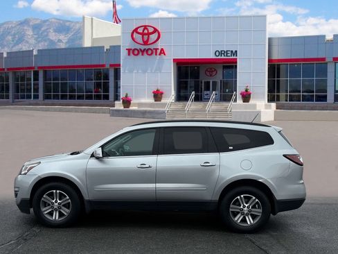 Used 2015 Chevrolet Traverse LT AWD/4WD image 6