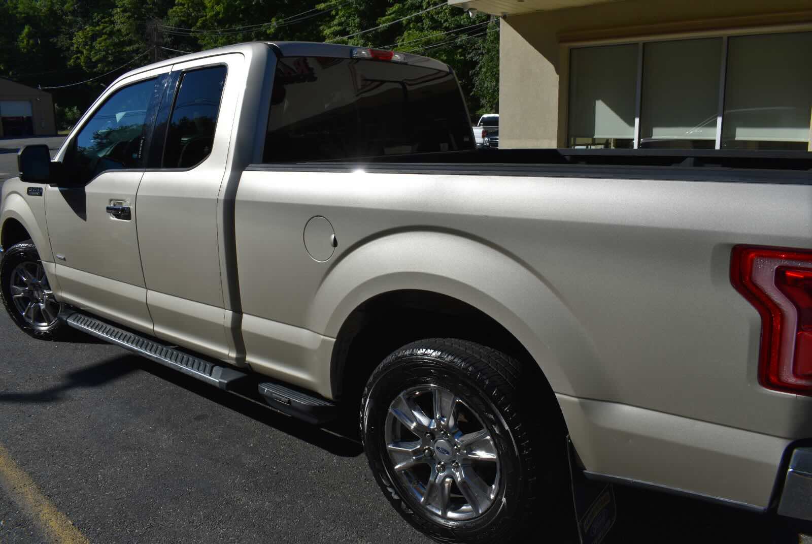 Used 2017 Ford F150 XLT w/ Equipment Group 302A Luxury RWD image 54