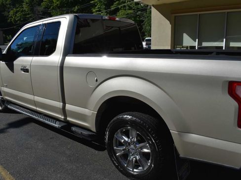 Used 2017 Ford F150 XLT w/ Equipment Group 302A Luxury RWD image 54