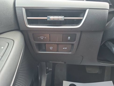 Used 2024 Hyundai Sonata SEL FWD image 28