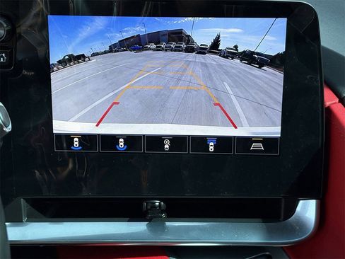 Certified 2022 Chevrolet Corvette Stingray Preferred Cpe w/ Z51 Performance Package image 17