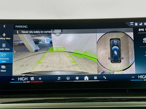 New 2026 BMW X5 xDrive50e w/ M Sport Package image 14