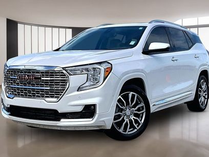 Used 2023 GMC Terrain Denali w/ Denali Premium Package