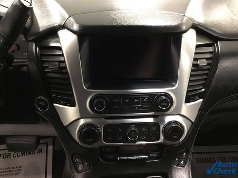 Used 2017 GMC Yukon SLT image 53