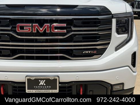 New 2026 GMC Sierra 1500 AT4 w/ AT4 Premium Package AWD/4WD image 8
